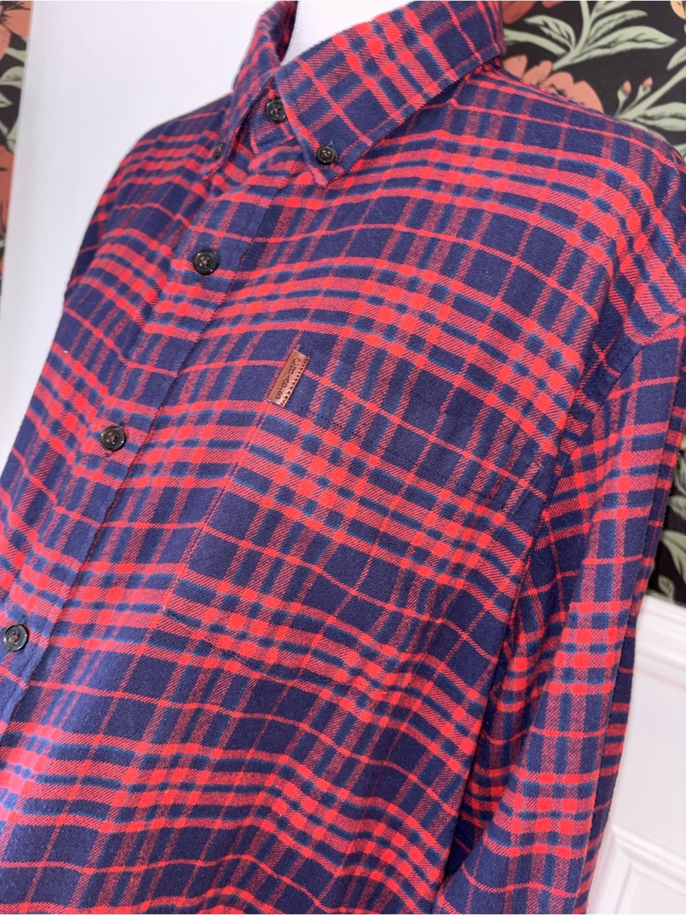 Men’s Red Navy Plaid Flannel Shirt XL Classic Outdoorsy - Picture 7 of 11